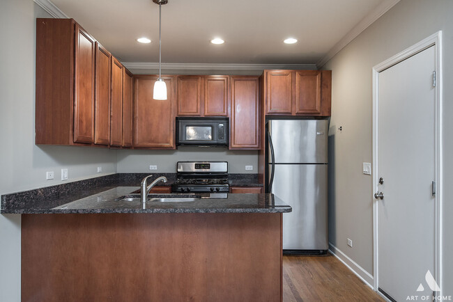 Building Photo - 3709 N Kenneth Ave
