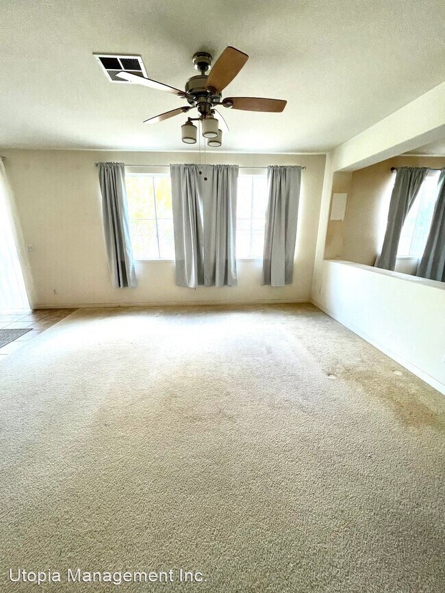 Foto del edificio - 4 br, 2.5 bath House - 2723 Bertolani Cir