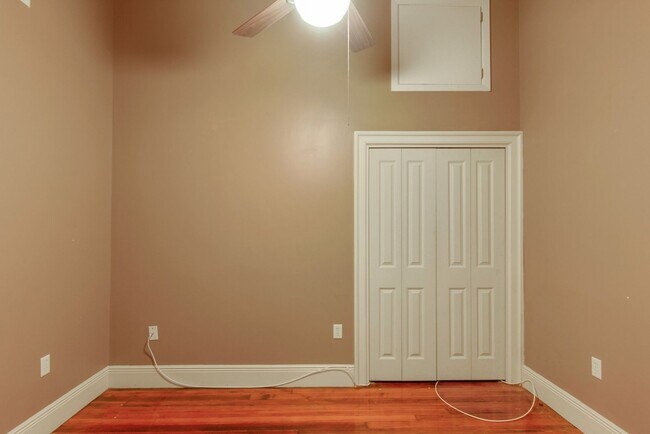Foto del edificio - 528 Baronne St.  UNIT 302