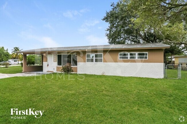 Building Photo - 2080 SW 37th Terrace