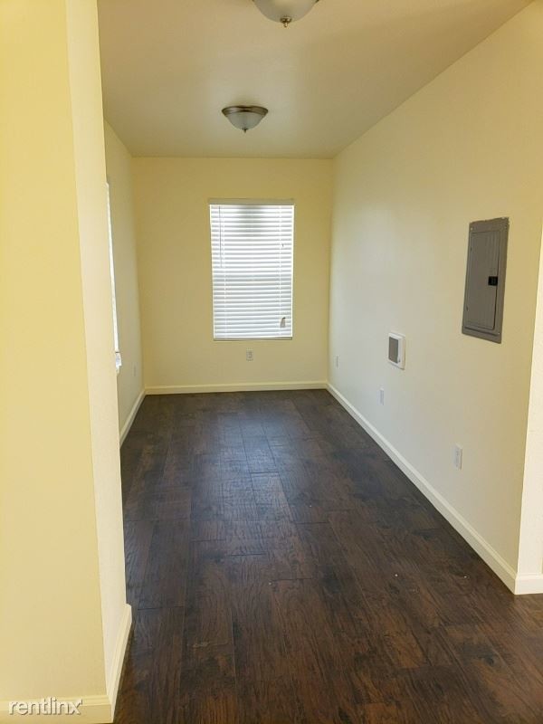 Foto del edificio - 3 br, 2 bath House - 342 South 7th