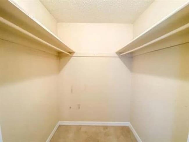 Building Photo - 34 S Ortman Dr