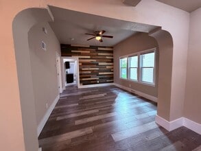 Building Photo - 2040 N 28th St