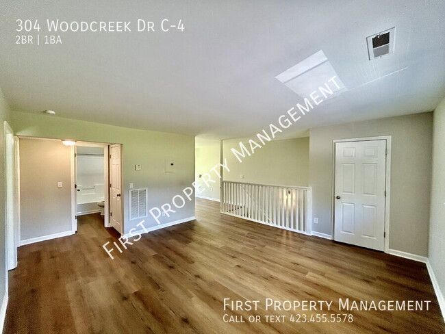 Building Photo - 304 Woodcreek Dr C