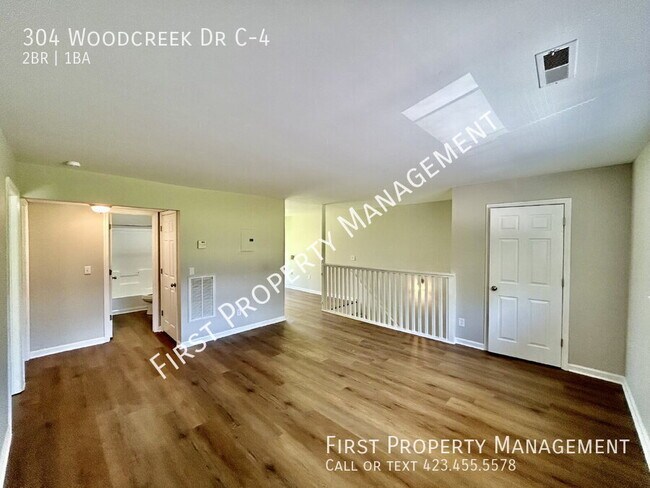 Foto del edificio - 304 Woodcreek Dr C