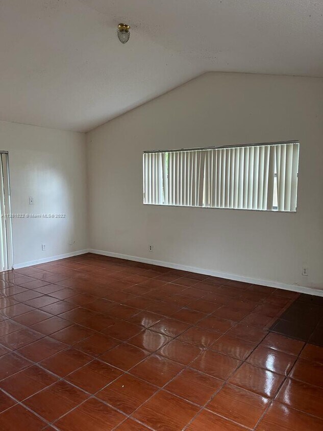 8610 NW 52nd St, Lauderhill, FL 33351 House for Rent in Lauderhill, FL