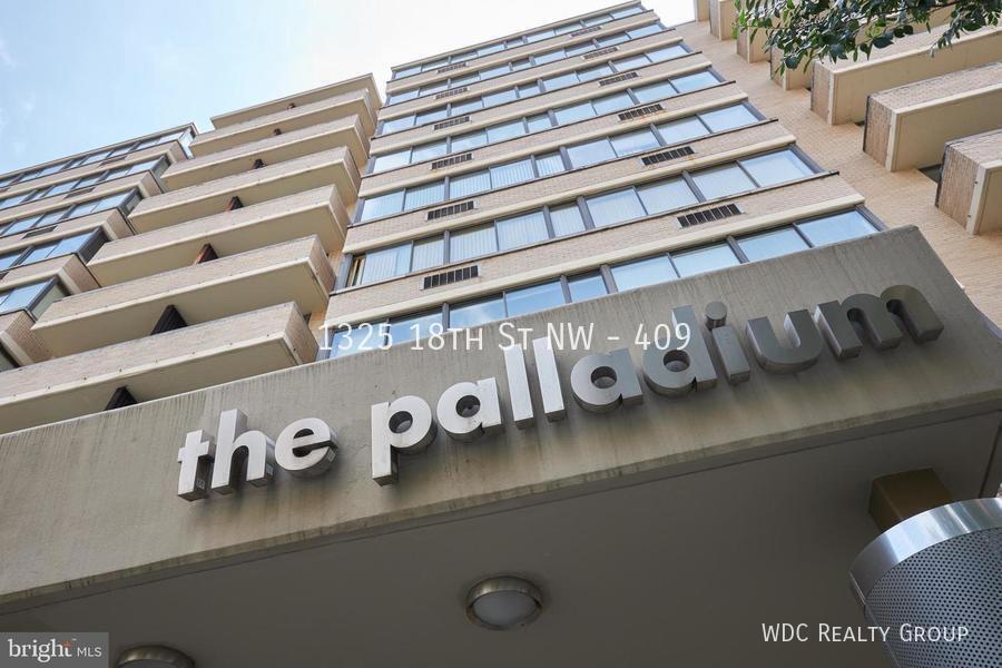 Photo - 1325 18th St NW-409