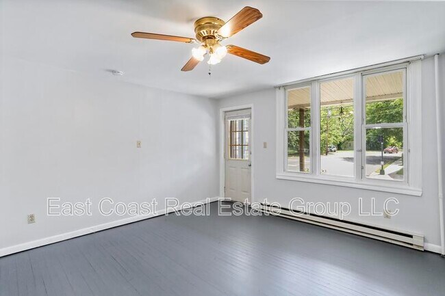 Foto del edificio - 730 W Washington St