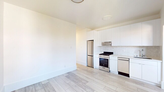 Foto del edificio - 3640A 19th St