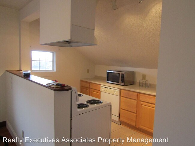 Building Photo - 1 br, 1 bath House - 713 Neff Street