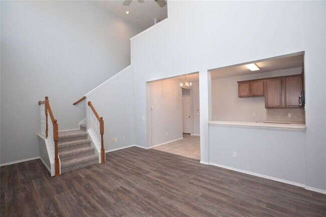 Foto del edificio - 3105 Stone Forest Cir