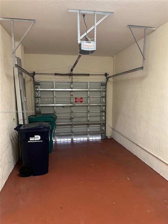 Foto del edificio - 12488 SW 126th Ave