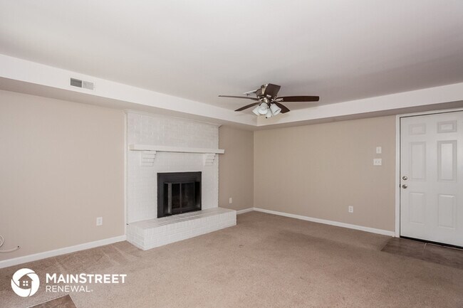 Foto del edificio - 5303 Rockspray Ct