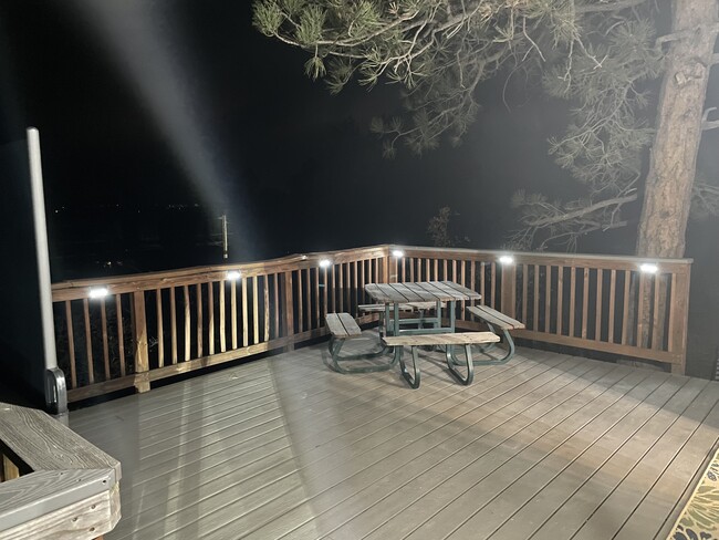 Building Photo - 36817 View Ridge Dr