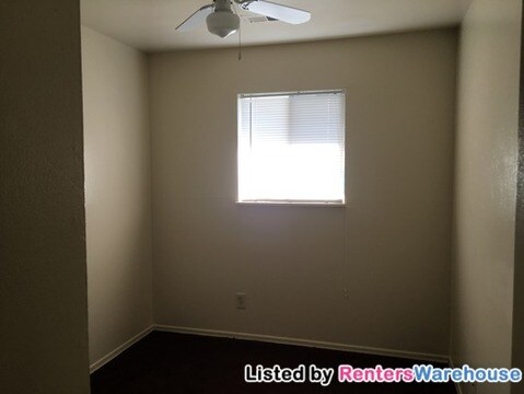Building Photo - 10151 Mayfair Dr