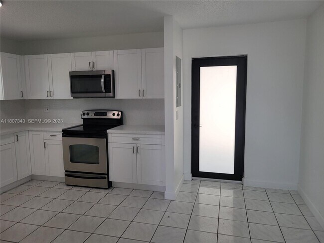 Foto del edificio - 15241 SW 301st St