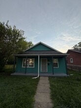 Building Photo - 2410 E Adams St