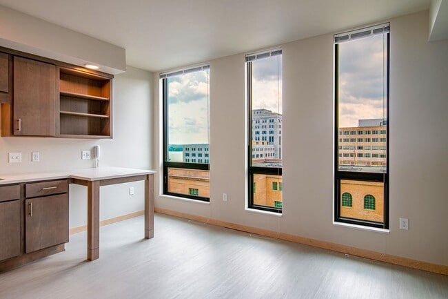 Interior Photo - NoVo