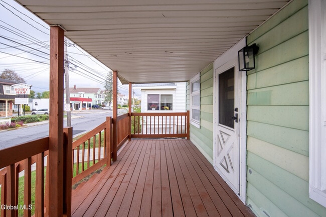 Foto del edificio - 364 Altamont Ave