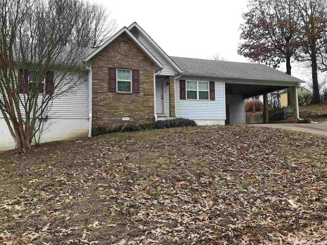 3810 Cedar Valley Dr, Paragould, AR 72450 House Rental in Paragould