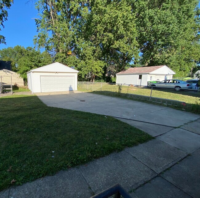 TWO CAR GARAGE - 1637 Drenik Dr