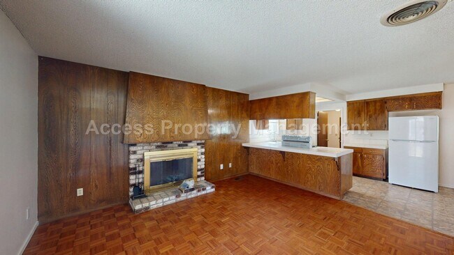 Foto del edificio - 1441 Montclair Dr