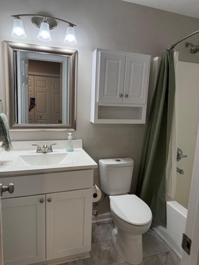Foto del edificio - FOR RENT! CHESAPEAKE