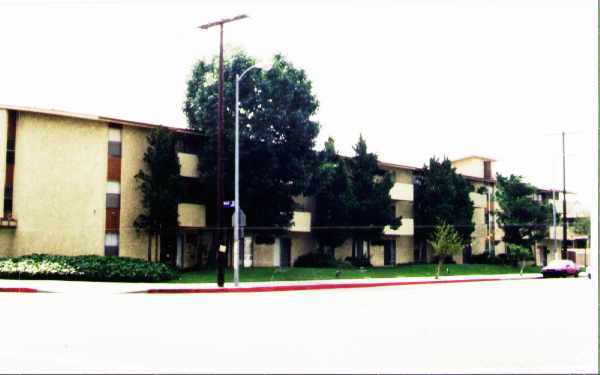 Primary Photo - Reflections at Sepulveda