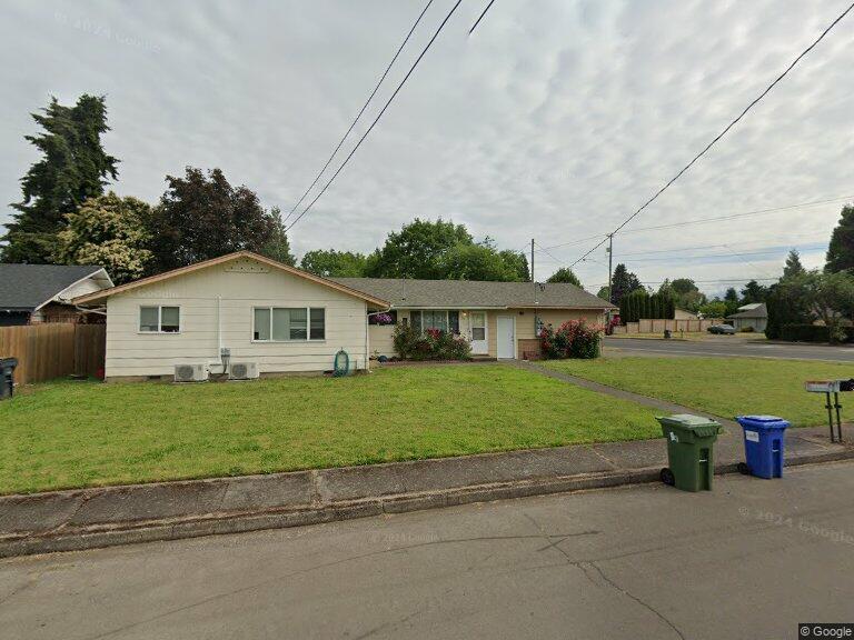 Primary Photo - 27 Chapel Dr