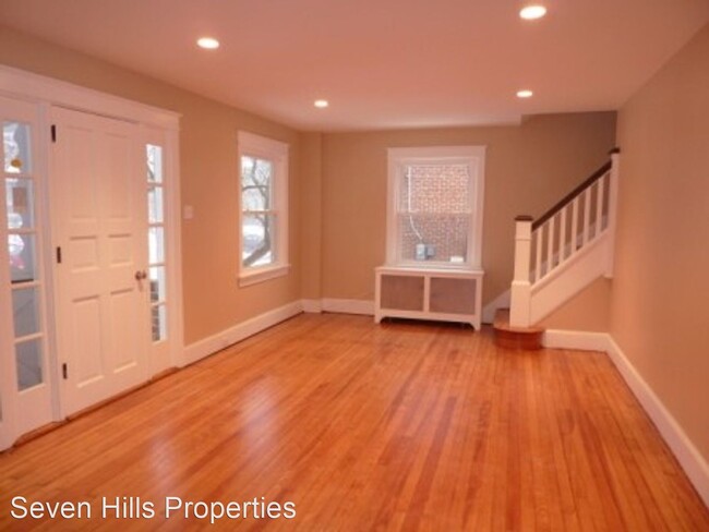 Building Photo - 3 br, 1.5 bath House - 149 4th Ave
