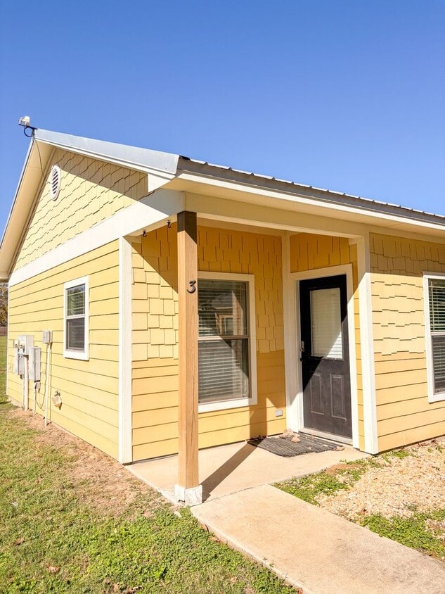 Foto del edificio - The Commons 1100-1200 W 16th St-3