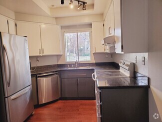 Building Photo - 438 Shadowgraph Dr