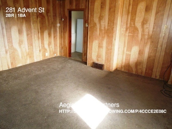 Building Photo - 281 Advent St