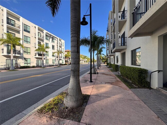 Foto del edificio - 8167 NW 41st St