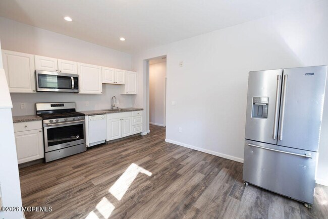 Foto del edificio - 14 Highland Blvd