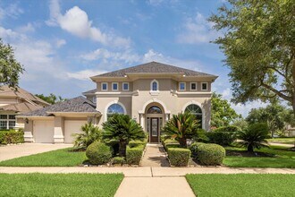 Building Photo - 5215 Eagle Pointe Ct