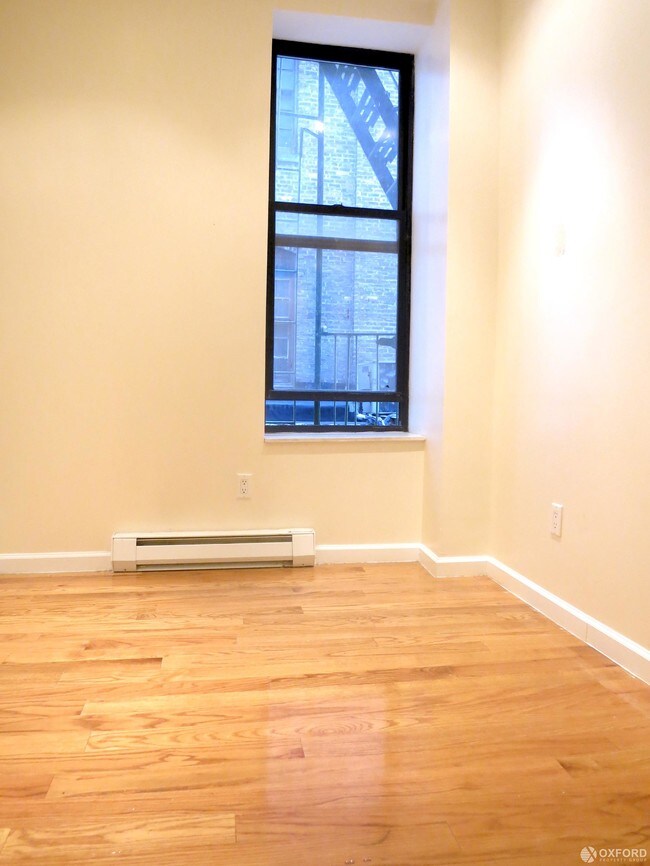 Foto del edificio - 251 West 109th Street