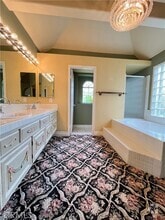 Building Photo - 24112 Country View Dr
