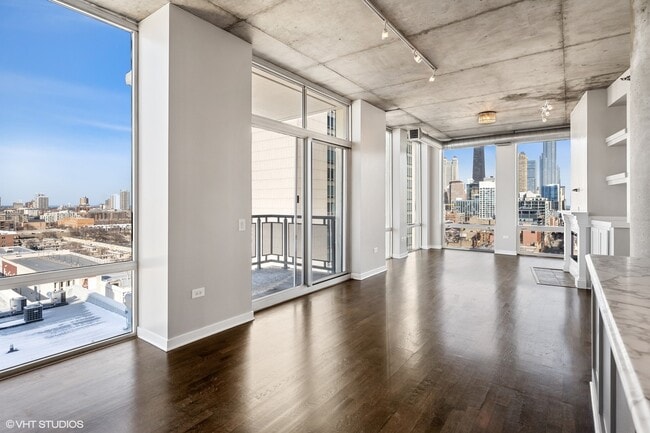 Foto del edificio - 720 N Larrabee St