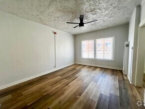 Building Photo - 503 S Union Ave