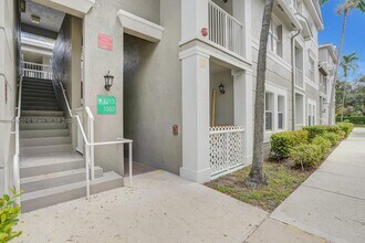Building Photo - 1013 Shoma Dr