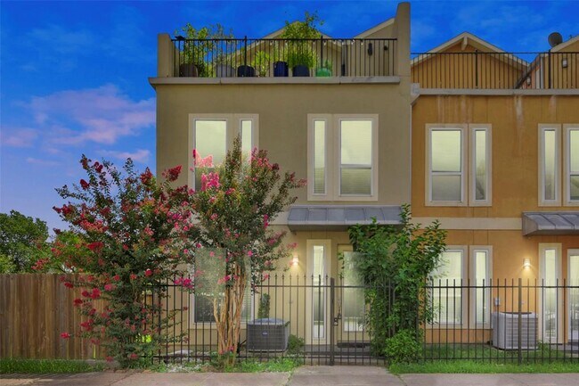 Foto del edificio - 1638 Cohn St