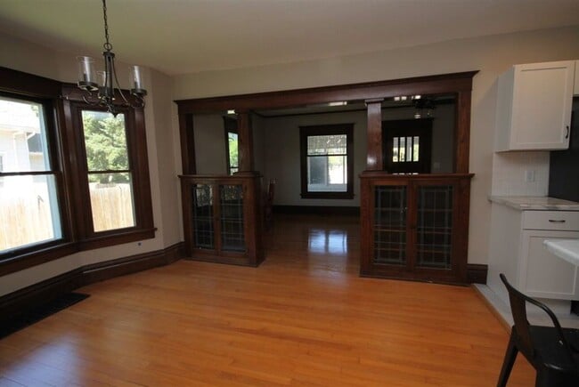 Building Photo - 1401 Ohio St