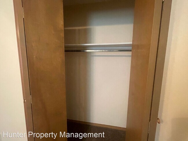 Foto del edificio - 3 br, 2 bath House - 249 S. Monte Vista Ave.