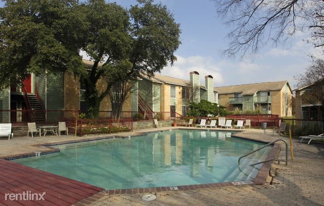 Primary Photo - 10401 N Lamar Blvd