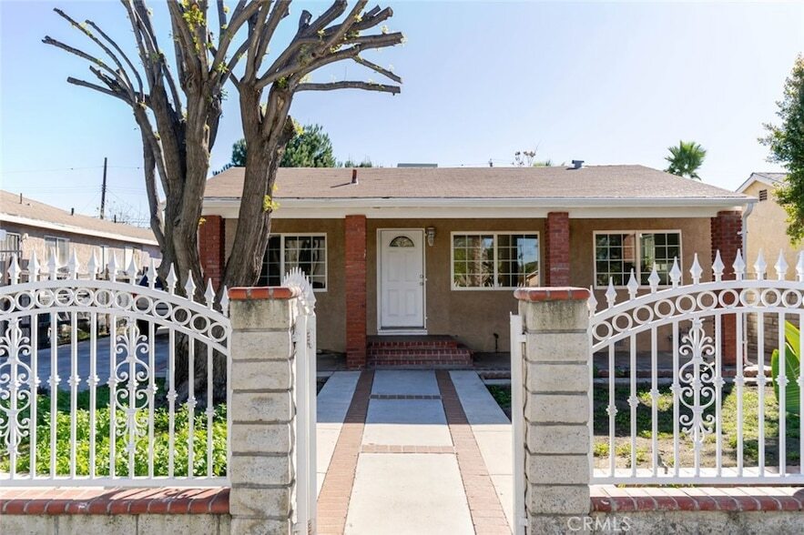 Foto principal - 13716 Judd St