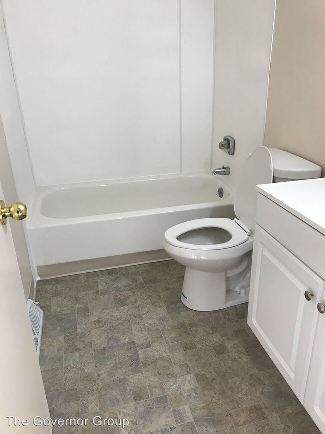 Building Photo - 321 Betsy Ross Pl