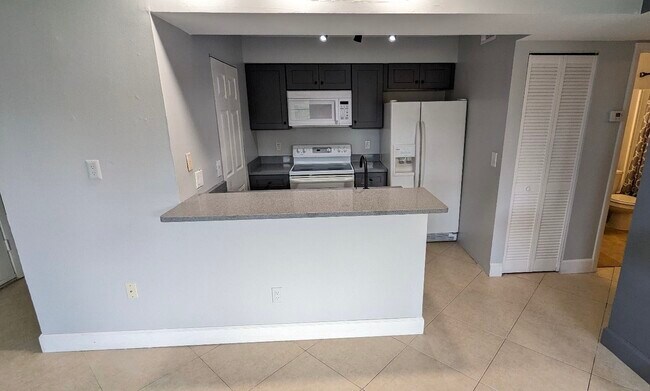Foto del edificio - 1253 SW 46th Ave