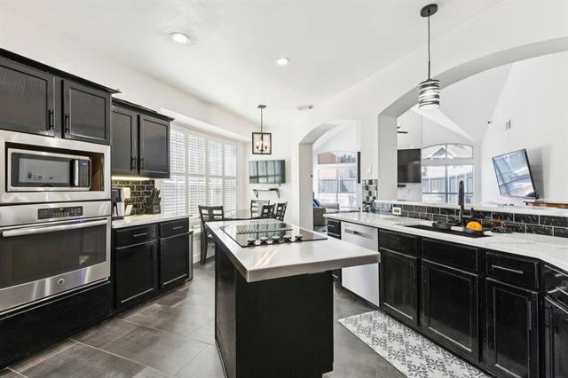 Foto del edificio - 17821 Brent Dr