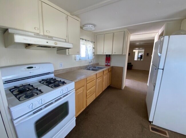 Foto del edificio - 251 Place Ln